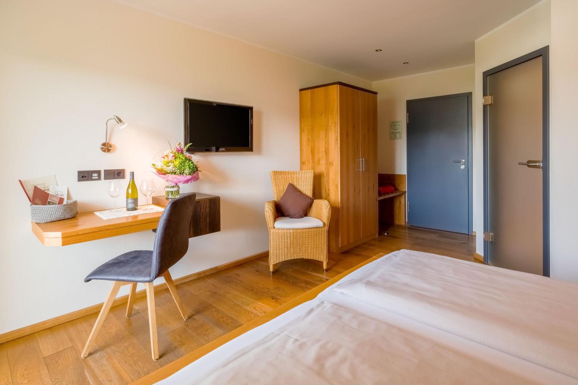 Main-Vinotel Weingut Helmstetter Buergstadt Екстериор снимка